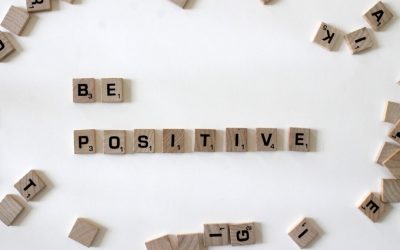 Como mantener una actitud positiva y transmitirla a tu equipo de trabajo